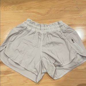 Lululemon off white shorts